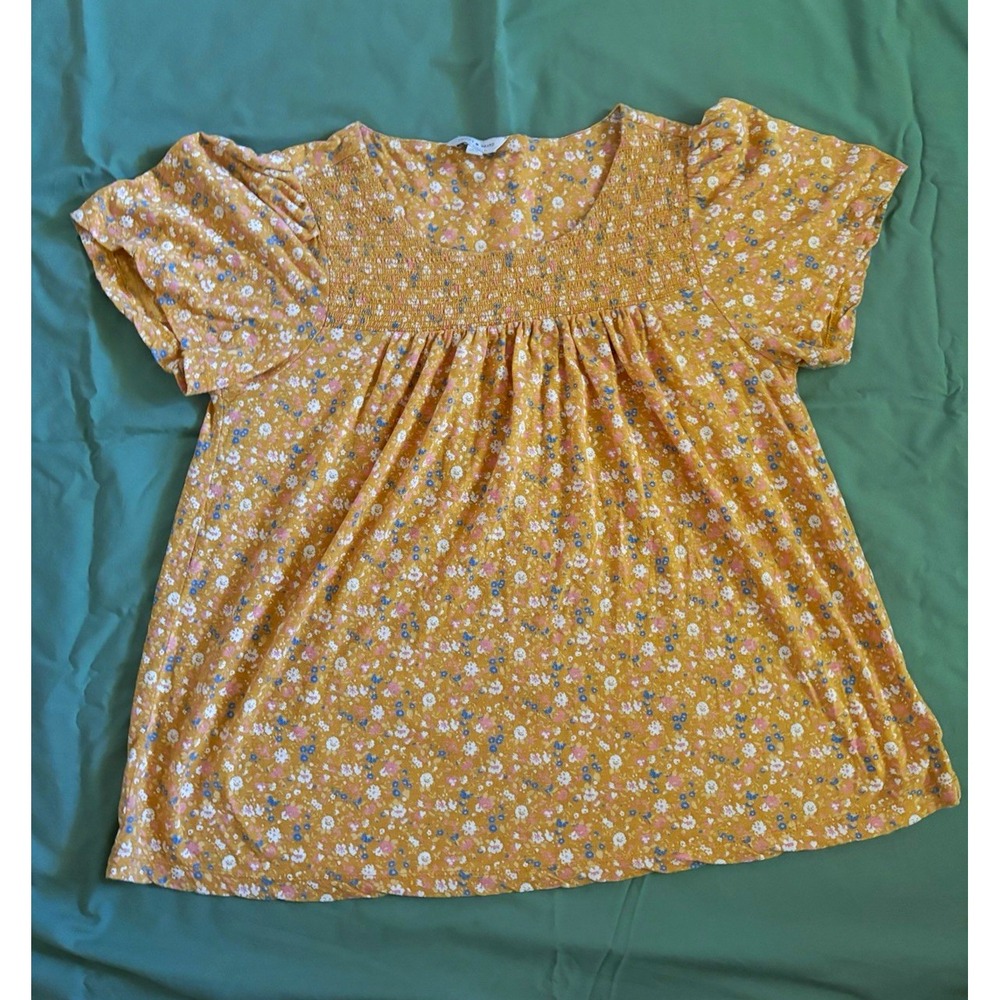 Lucky Brand Women's Yellow Floral Smocked Short Sleeve Round Neck Blouse Size S